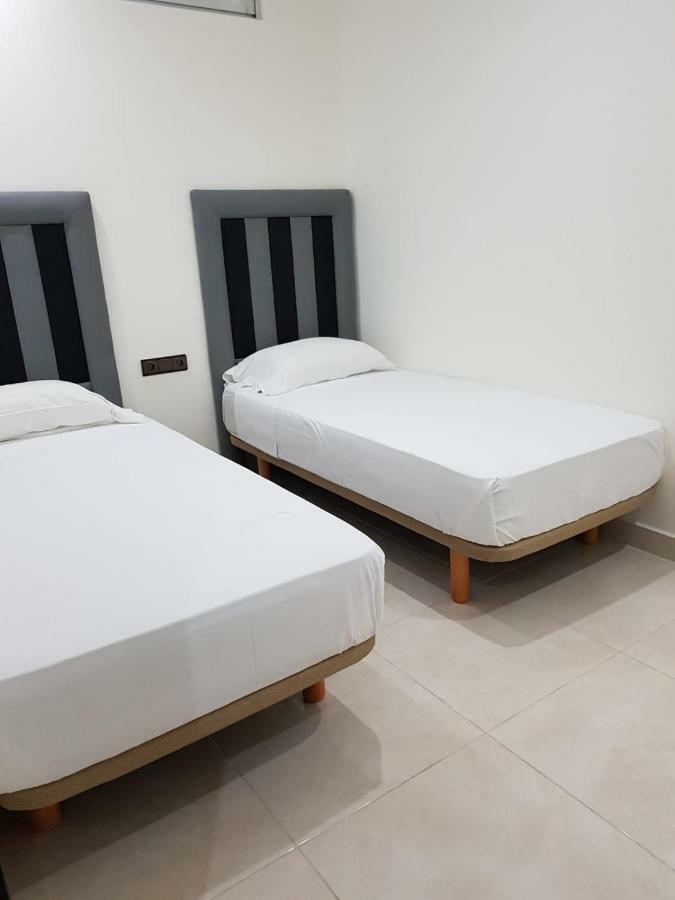Saramica Seaside Apartment フニデク エクステリア 写真
